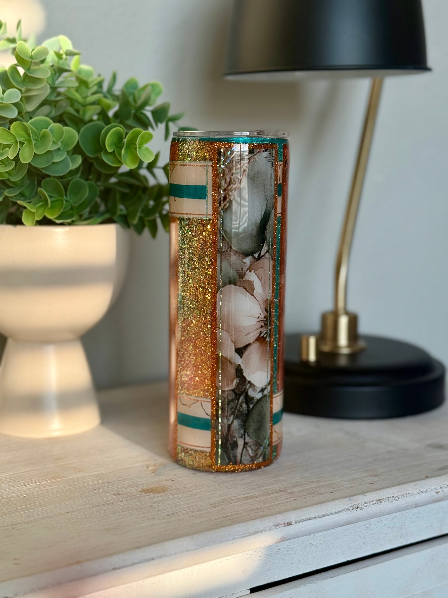 20oz Peach Floral